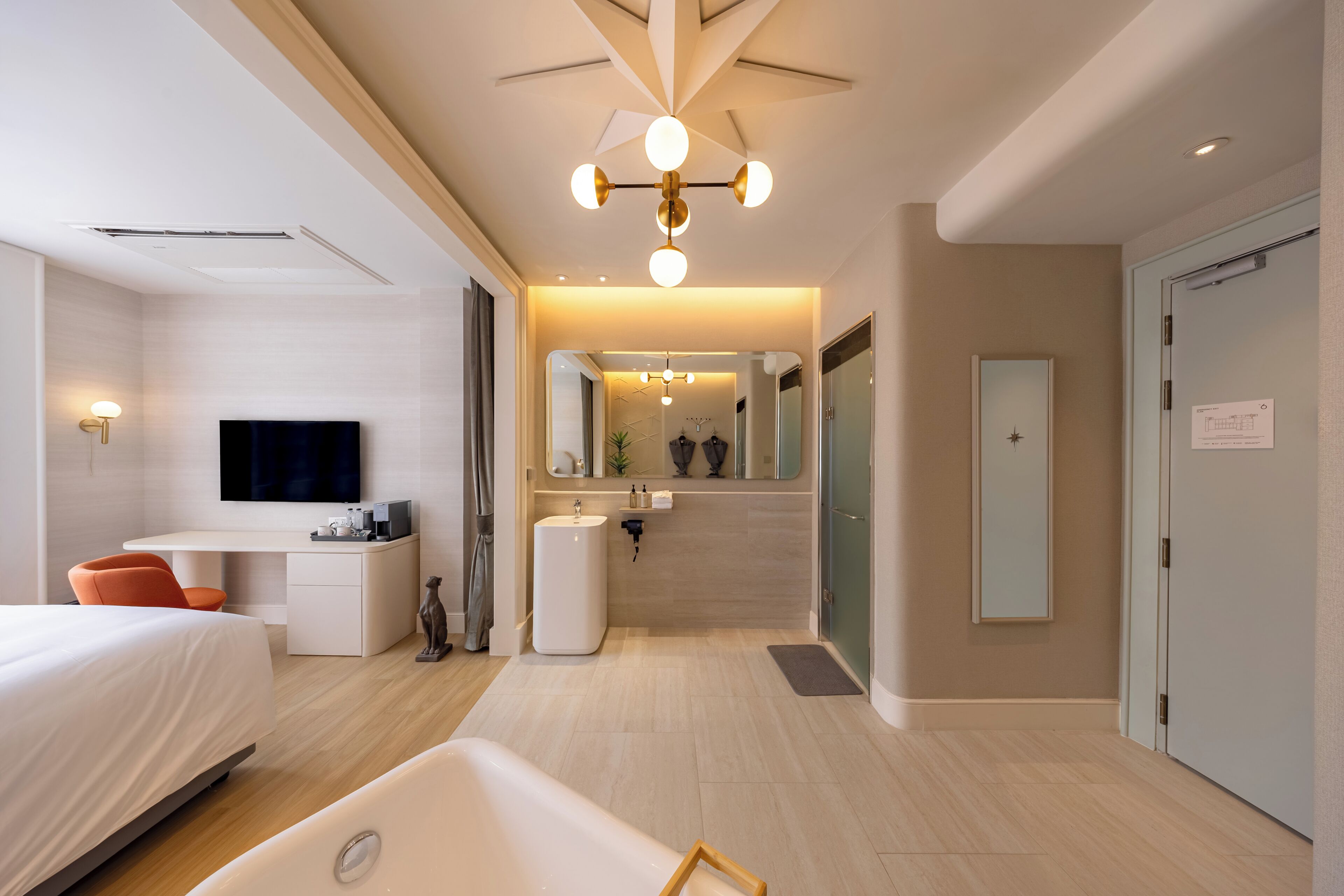 Urban Room with Bathtub- 2 Single Beds | Kostenloses WLAN