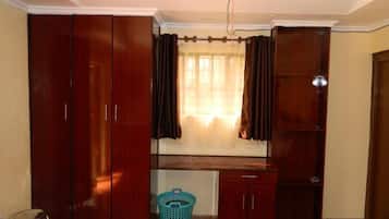 Deluxe Double Room, Garden View | Interior