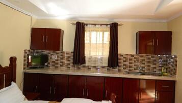 Kamar Double Deluks, pemandangan kebun