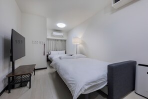 Room - ARATA Osaka Studio (Osaka)