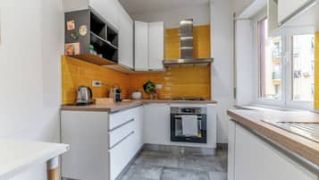 Appartement, balkon, uitzicht op de stad | Privékeuken