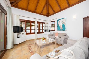 Villa - Villa Brisa del Mar 12 (La Oliva)