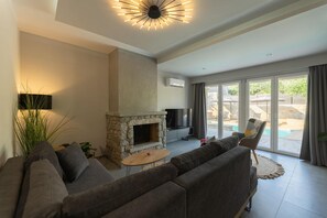 Villa | 2 bedrooms - Villa Omega in Alonnisos (West Mani)