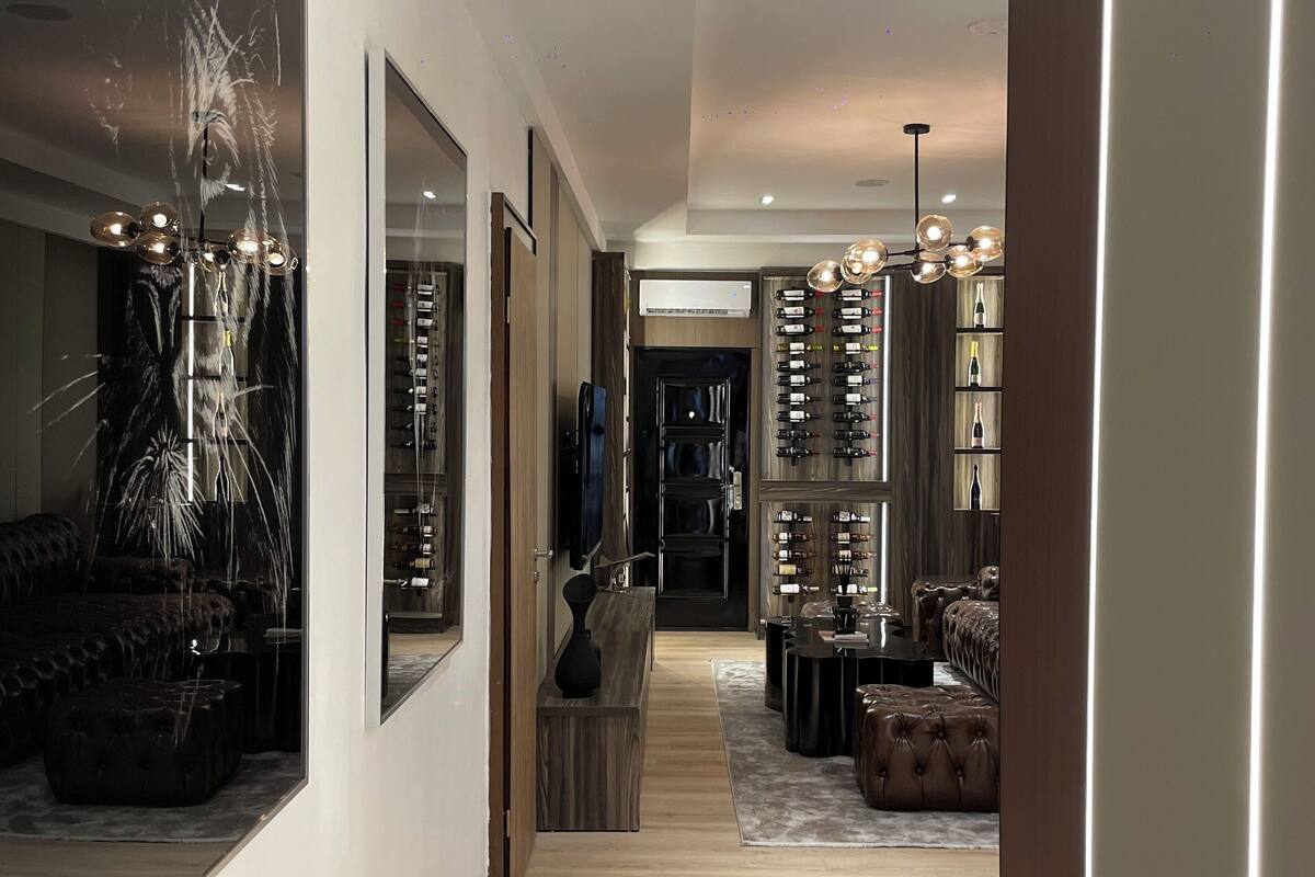 アパートメント 3 ベッドルーム バルコニー コートヤードビュー | ロビー