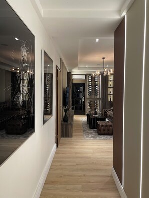 Apartment, 3 Schlafzimmer, Balkon, Blick auf den Innenhof | Lobby