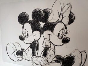 A sketch of two cartoon characters with exaggerated features, likely from a Disney movie. - Stranddistel 5 - "Stranddistel" vacation home with 5 residential units... (Dahme)