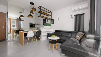 TV, offices