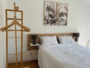 6 bedrooms, iron/ironing board, Internet, bed sheets - Gite La Bauloise - 15 pers - near beach - town center (La Baule-Escoublac)