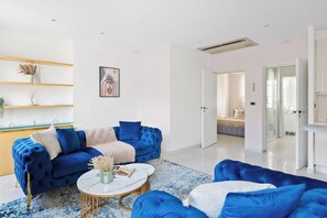 City Apartment, Multiple Beds, Non Smoking, City View | Living area - Elegant 2BR Steps to the Louvre (Paris)