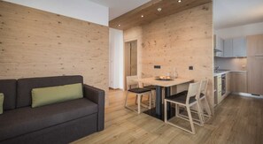 Interior - Apartment 'Type C 54m²' with Mountain View Terrace (Campo Tures)