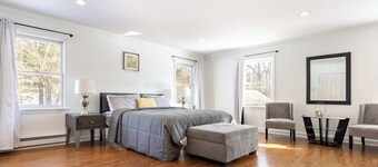 Spacious Easton 2BR Townhouse with Big Yard