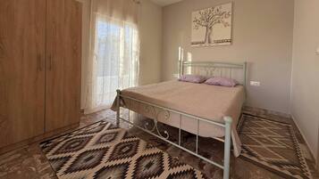 House, 3 Bedrooms, Fireplace, Ocean View | 3 bedrooms