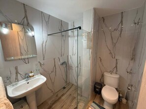 Ferienhaus, 3 Schlafzimmer, Kamin, Meerblick | Badezimmer