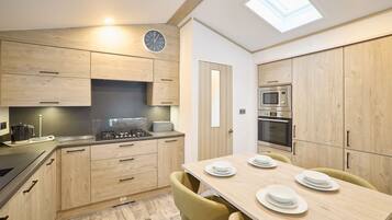 Fridge, microwave, oven, electric kettle