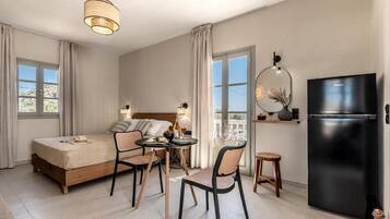 Coffres-forts dans les chambres, rideaux occultants, Wi-Fi gratuit