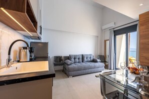 TV - Azzurro e Verde Deluxe Suite 5 (Potidaia)