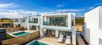 Anna Luxury Villa  by TravelPro