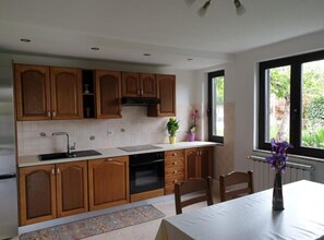 Villa (Five Bedroom Villa With Pool) | Property amenity