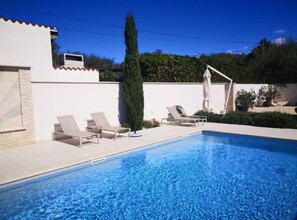 Villa (Five Bedroom Villa With Pool) | Outdoor pool - Comfort Villa Roza in Umag (Umag)