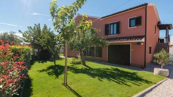 Villa (Five Bedroom Villa With Pool) | Außenbereich