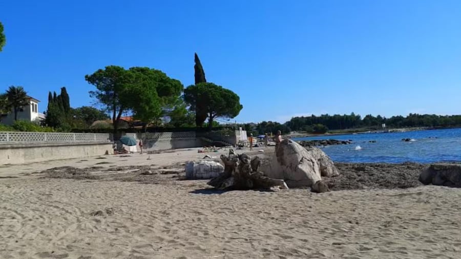 Authentic Istrian Apartments Villa Zambratija