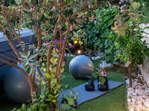 Garden - Peaceful Holiday Home Ivona (Dubrovacko Primorje)