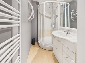 Shower, hair dryer - 250m from La Baule main beach - Balcony (La Baule-Escoublac)