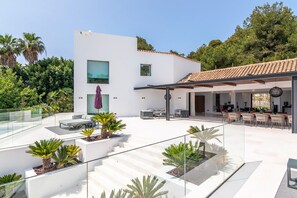 Terrace/patio - Villa Isola Bianca with pool - My Rental Homes (Playa De Talamanca)