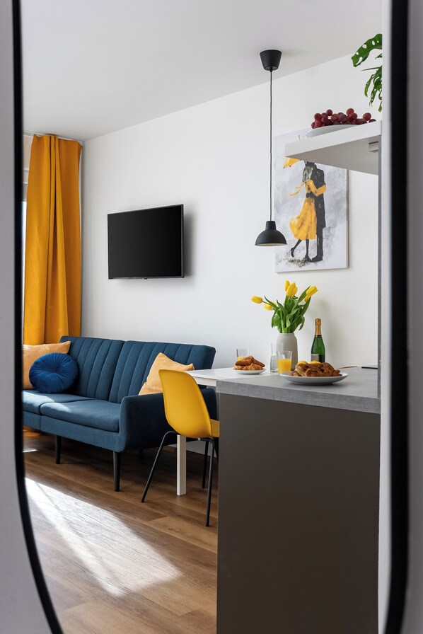 Deluxe Apartment | Private kitchen - Sky Apartments Vlhká  (Brno)