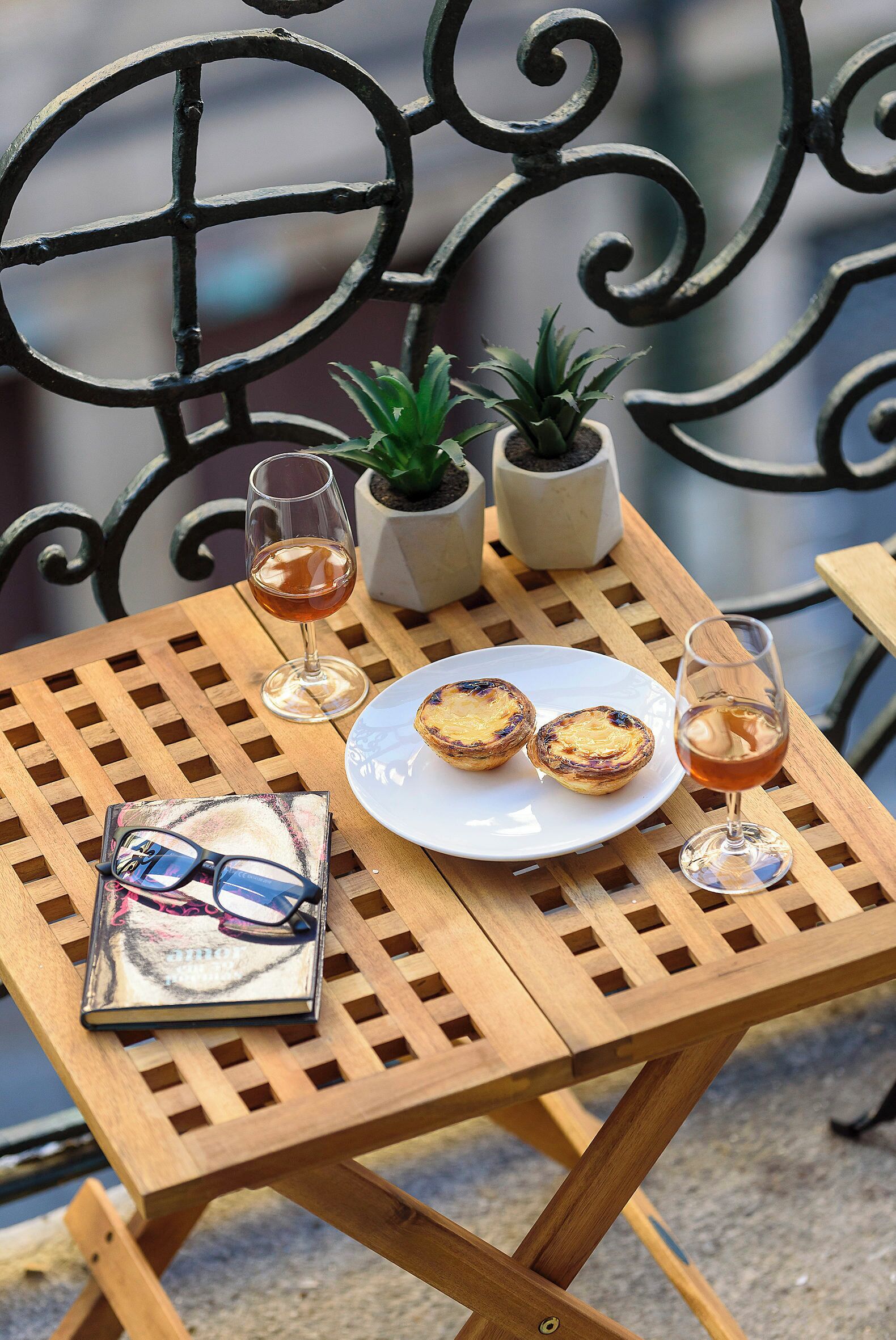 Dúplex Deluxe, vista a la ciudad | Restaurante al aire libre