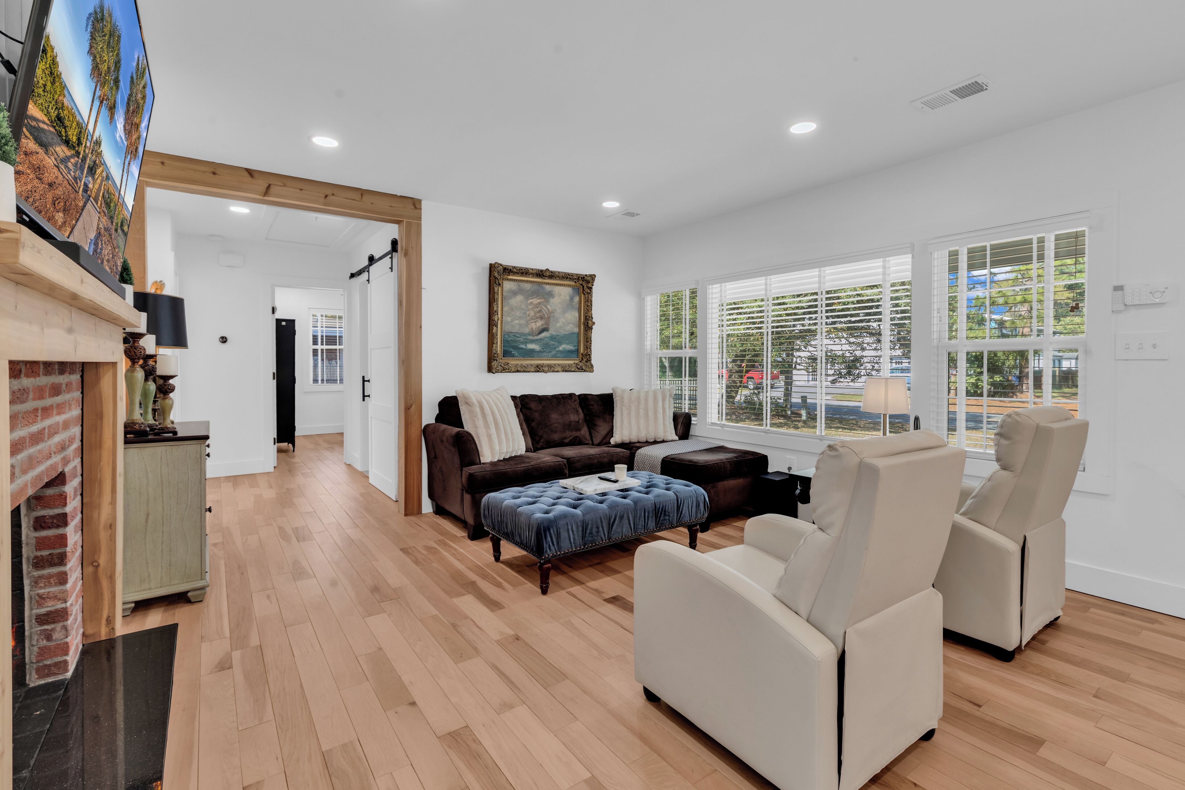 Maison familiale, 4 chambres, foyer, vue sur le jardin | Salle de séjour