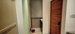 家庭公寓, 露台, 城市景 | 內部