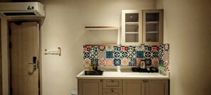 Classic Apartment, Balcony, City View | Private kitchen - The Bok Apartment (Phu Quoc)