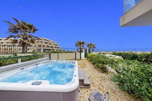 Terrace/patio - NAUTILIA  103 - Premium Luxe - Jacuzzi - 2 people (AGDE)