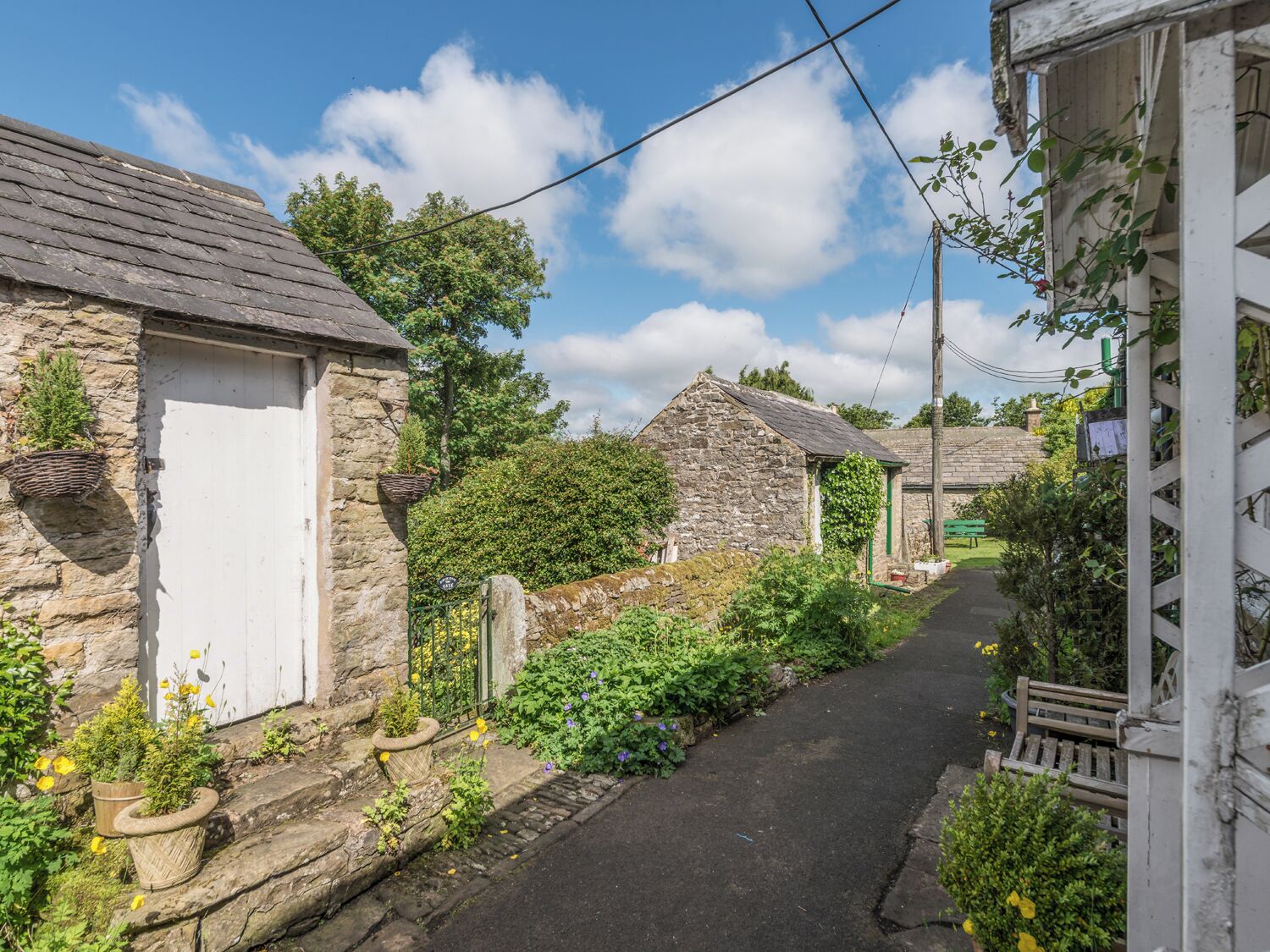 Cottage | Property grounds