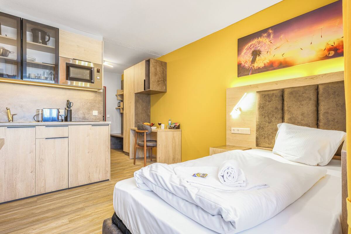 Deluxe Single Room, City View