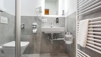 Exclusive Double Room, City View | Bathroom | Shower, free toiletries, hair dryer, slippers