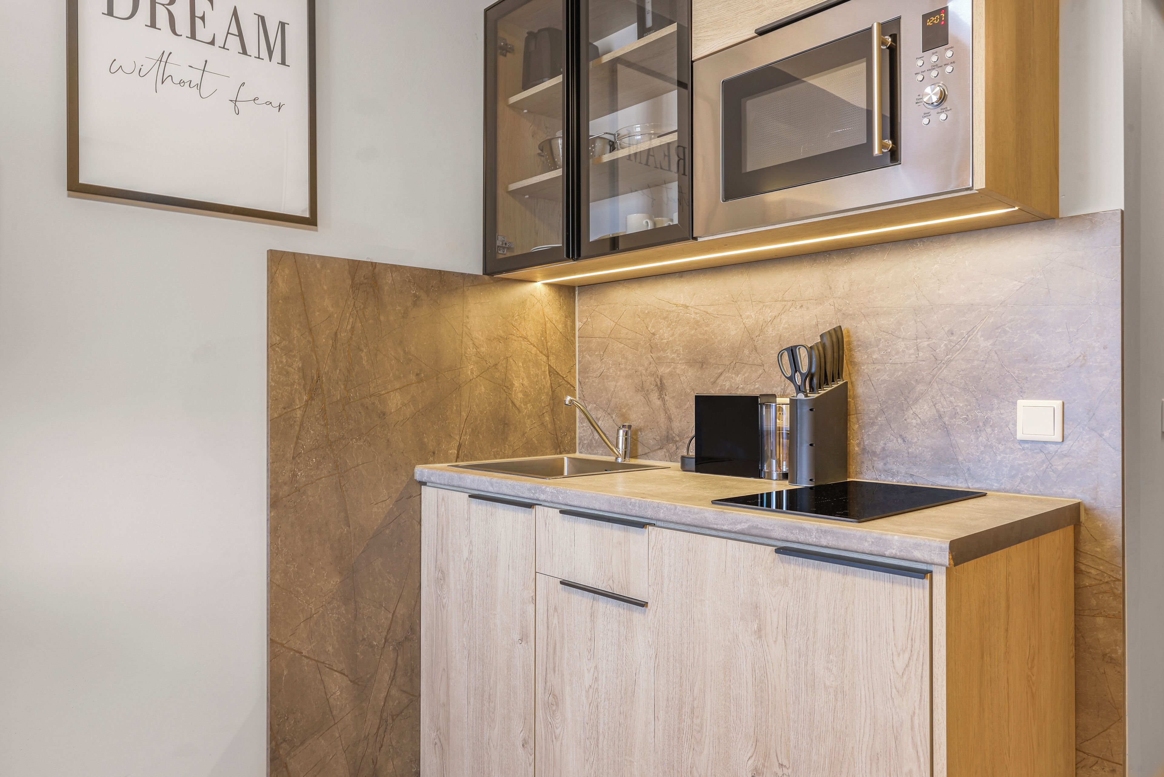 Deluxe-Einzelzimmer, Stadtblick | Eigene Küche