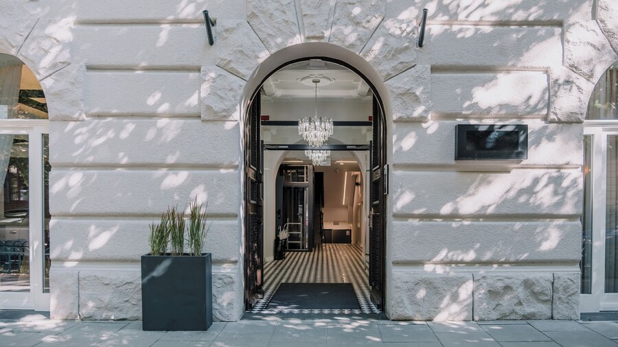 Dream Suites