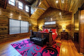 Cabin, Multiple Beds, Hot Tub, Garden View (Pond Lily Creek) | Interior