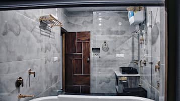 Rom – premium | Bad