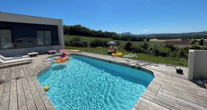 Villa de Eurre, piscine, calme et vue