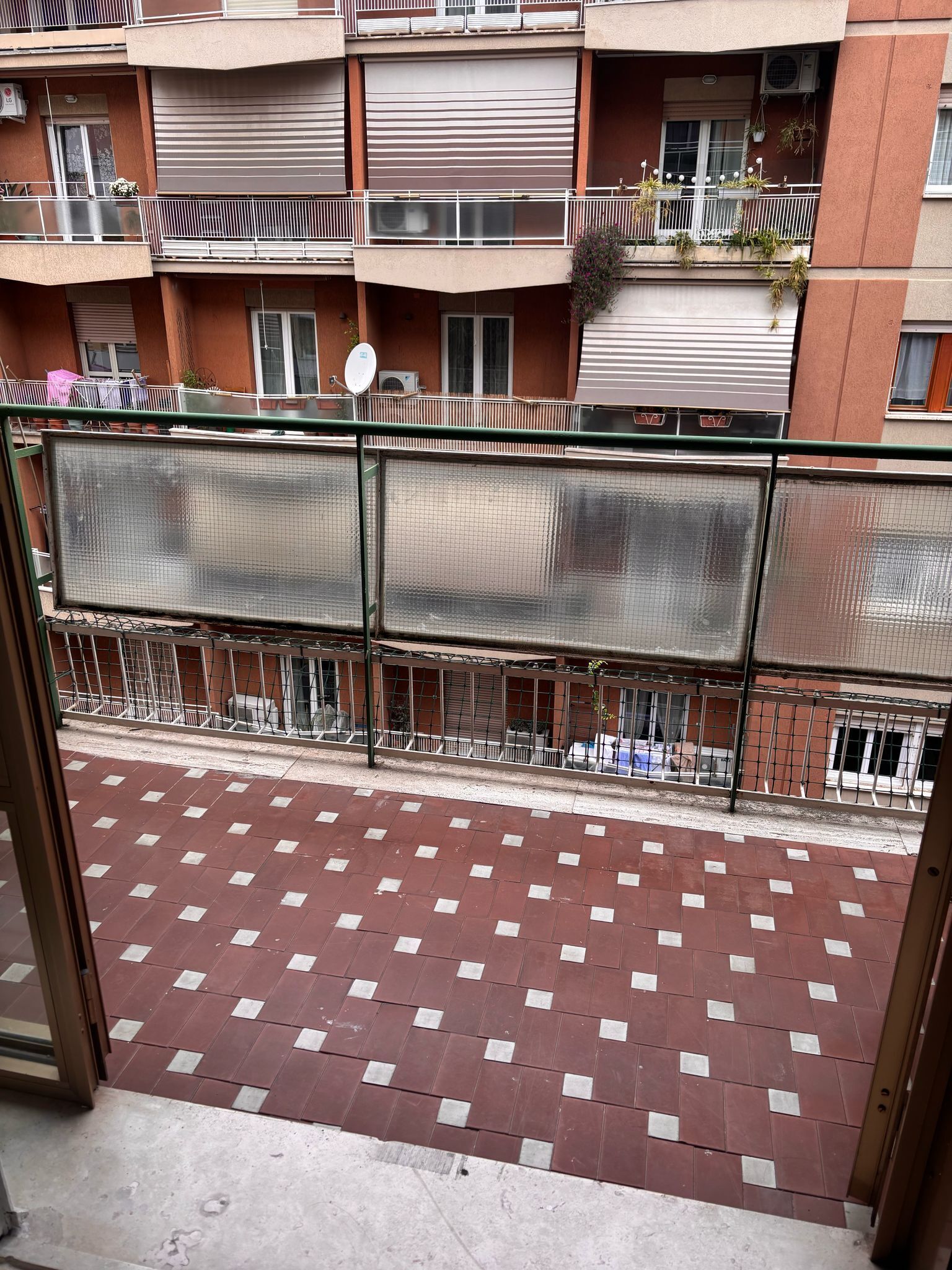 Deluxe Condo | Property grounds