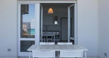 Maresia Apartment - terrace by the sea and direct access to the beach