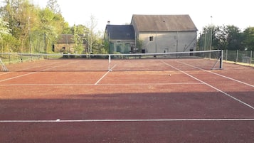 Sport court