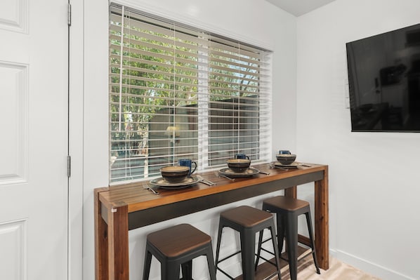 Dining - Empress Retreat in the Heart of Downtown Phoenix (Phoenix)