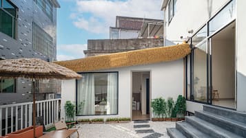 Romantic Double Room, City View