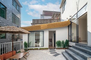 Romantic Double Room, City View