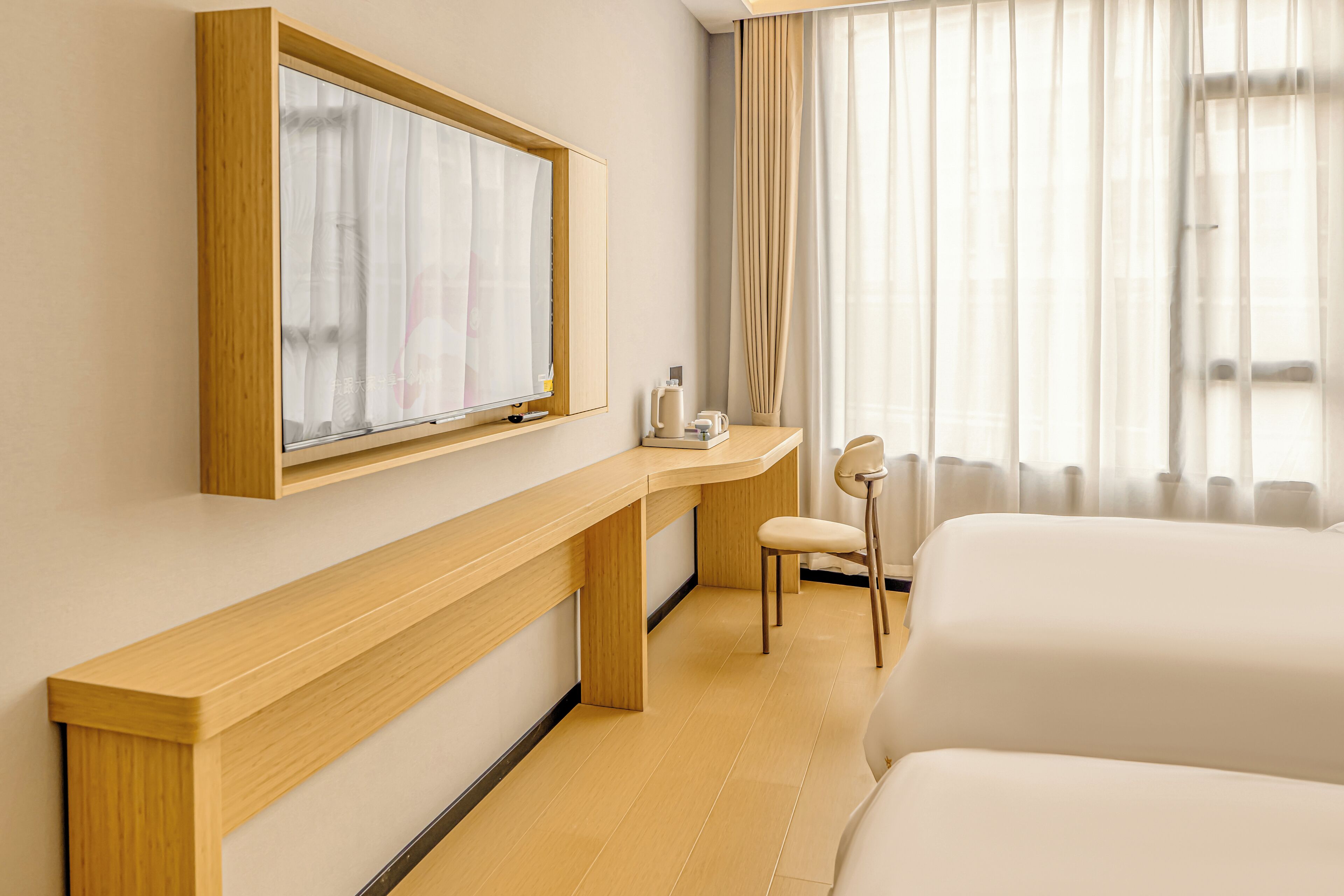 Design Double Room, City View | Premium bedding, down comforters, individually decorated