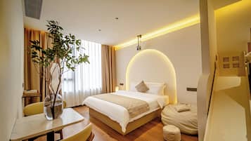 Deluxe Double Room, City View